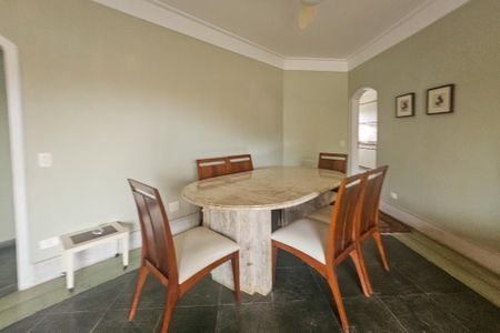 Apartamento para alugar com 150m², 3 quartos e 2 vagas Apartamento para alugar com 150m², 3 quartos e 2 vagasSala