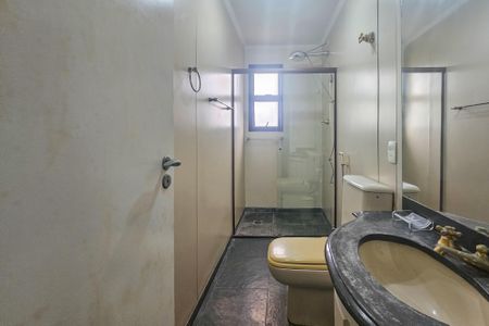 Apartamento para alugar com 150m², 3 quartos e 2 vagas Apartamento para alugar com 150m², 3 quartos e 2 vagasbanheiro da suíte 2