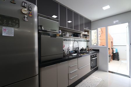 Apartamento para alugar com 69m², 2 quartos e 1 vagaCozinha