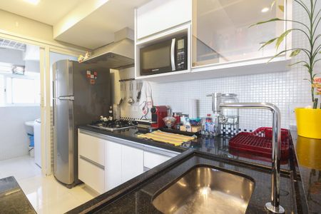 Apartamento à venda com 54m², 2 quartos e 2 vagas Apartamento à venda com 54m², 2 quartos e 2 vagasCozinha