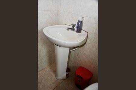 Casa à venda com 125m², 3 quartos e 2 vagas Casa à venda com 125m², 3 quartos e 2 vagasBanheiro da Suíte