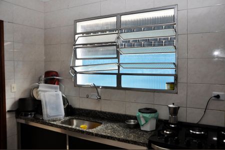 Casa à venda com 125m², 3 quartos e 2 vagas Casa à venda com 125m², 3 quartos e 2 vagasCozinha