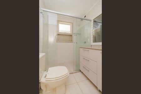 Casa para alugar com 200m², 3 quartos e 1 vaga Casa para alugar com 200m², 3 quartos e 1 vagaBanheiro da Suíte