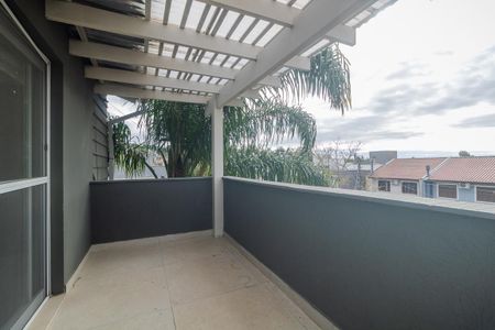 Casa para alugar com 200m², 3 quartos e 1 vaga Casa para alugar com 200m², 3 quartos e 1 vagaCobertura - Varanda