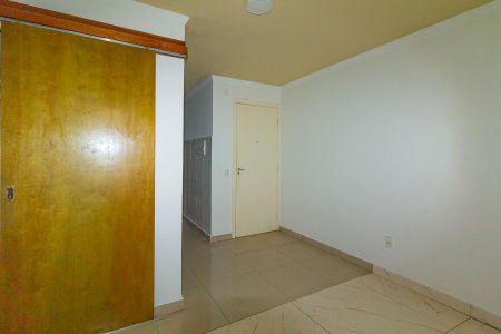 Apartamento à venda com 41m², 2 quartos e 1 vaga Apartamento à venda com 41m², 2 quartos e 1 vagaSala