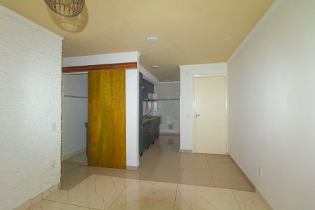 Sala de apartamento à venda com 2 quartos, 41m² em Mato Grande, Canoas