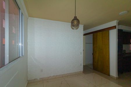 Sala de apartamento à venda com 2 quartos, 41m² em Mato Grande, Canoas