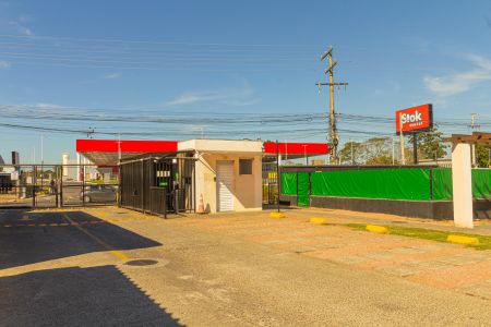 Apartamento à venda com 41m², 2 quartos e 1 vaga Apartamento à venda com 41m², 2 quartos e 1 vagaFachada