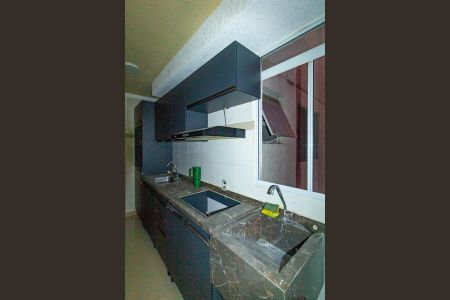 Apartamento à venda com 41m², 2 quartos e 1 vaga Apartamento à venda com 41m², 2 quartos e 1 vagaCozinha e Área de Serviço