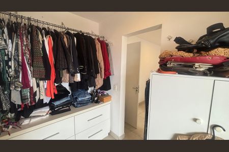 Apartamento à venda com 78m², 2 quartos e 2 vagasSuíte 1 Closet