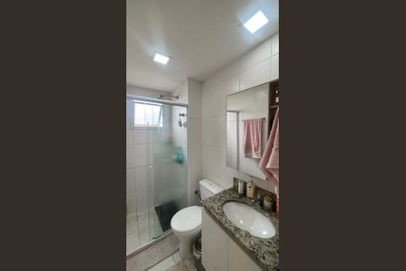 Apartamento à venda com 78m², 2 quartos e 2 vagasBanheiro da Suíte 1