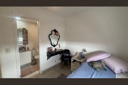 Apartamento à venda com 78m², 2 quartos e 2 vagasSuíte 2