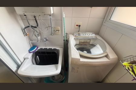 Apartamento à venda com 78m², 2 quartos e 2 vagasÁrea de Serviço