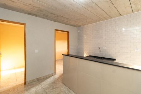 Sala de casa para alugar com 1 quarto, 40m² em Parque Casa de Pedra, São Paulo