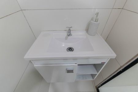 Banheiro de apartamento para alugar com 1 quarto, 26m² em Bela Vista, São Paulo