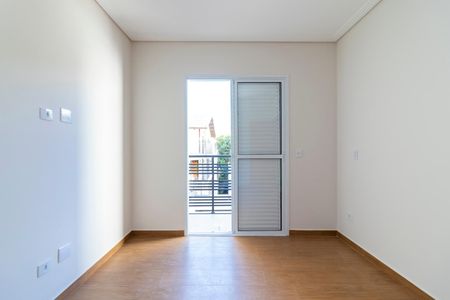 Casa à venda com 115m², 3 quartos e 2 vagas Casa à venda com 115m², 3 quartos e 2 vagasSuíte