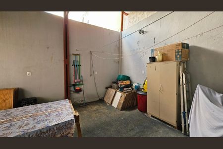 Casa à venda com 164m², 3 quartos e 2 vagasQuintal