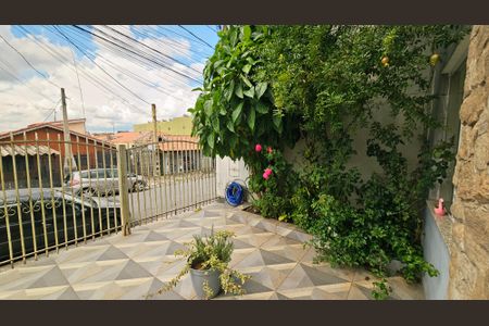 Casa à venda com 164m², 3 quartos e 2 vagasQuintal