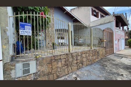 Casa à venda com 164m², 3 quartos e 2 vagasPlaca