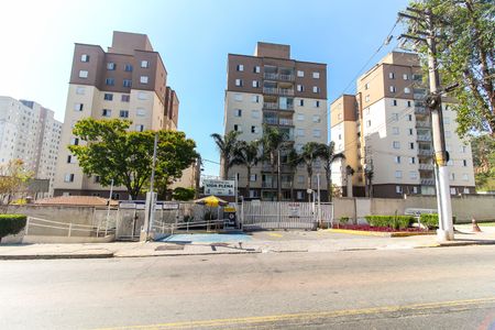 Apartamento para alugar com 63m², 3 quartos e 1 vagaFachada