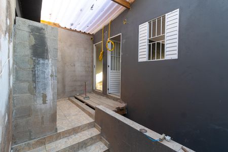 Casa para alugar com 40m², 2 quartos e sem vagaÁrea comum
