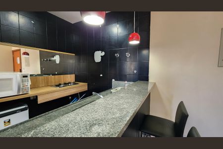 Studio à venda com 648148m², 1 quarto e 1 vagaCozinha