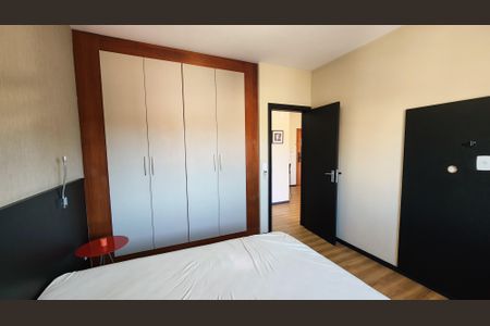 Studio à venda com 648148m², 1 quarto e 1 vagaQuarto