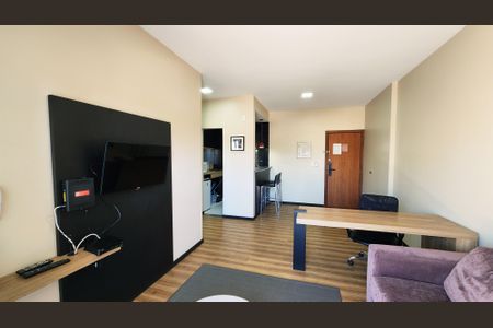 Studio à venda com 648148m², 1 quarto e 1 vagaSala
