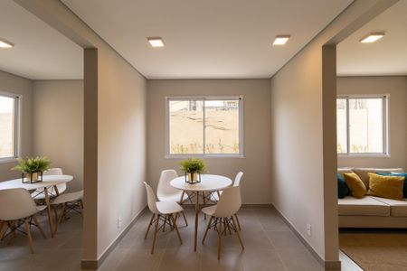 Apartamento para alugar com 32m², 2 quartos e 1 vaga Apartamento para alugar com 32m², 2 quartos e 1 vagaÁrea Comum - Salão de Festas