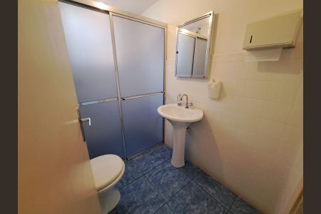 Casa à venda com 110m², 2 quartos e 2 vagasBanheiro