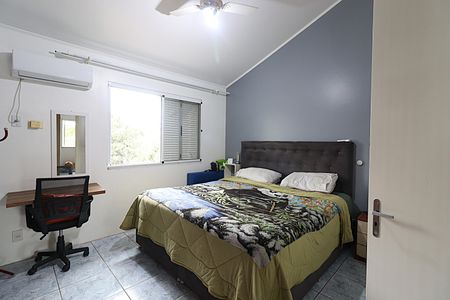 Casa à venda com 110m², 3 quartos e 2 vagasQuarto 1 suíte