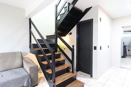 Casa à venda com 110m², 3 quartos e 2 vagasSala