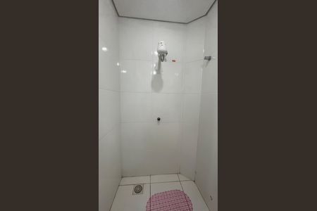 Banheiro de kitnet/studio para alugar com 1 quarto, 40m² em Jardim Proença, Campinas
