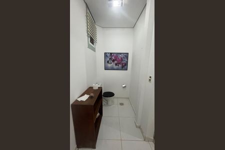 Banheiro de kitnet/studio para alugar com 1 quarto, 40m² em Jardim Proença, Campinas