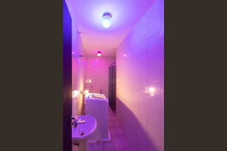 Banheiro de kitnet/studio à venda com 1 quarto, 36m² em Vila Buarque, São Paulo