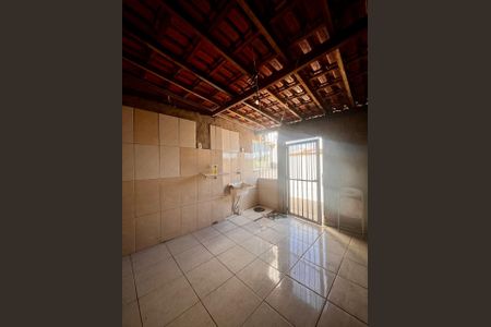 Casa à venda com 100m², 3 quartos e 14 vagasÁrea de Serviço