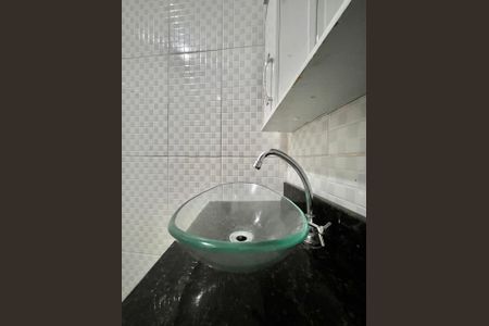 Casa à venda com 100m², 3 quartos e 14 vagasBanheiro