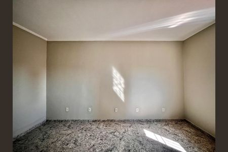 Casa à venda com 100m², 3 quartos e 14 vagasQuarto 2