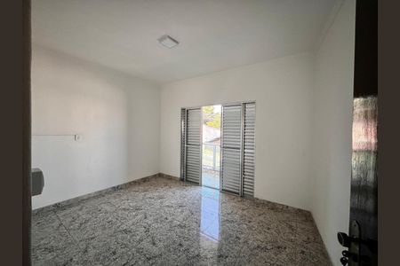 Casa à venda com 100m², 3 quartos e 14 vagasQuarto 1