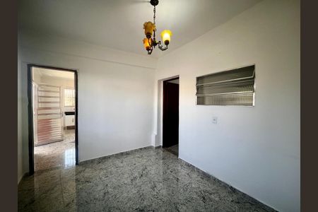 Casa à venda com 100m², 3 quartos e 14 vagasEdicula
