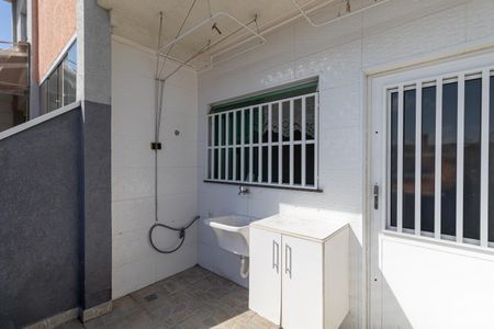 Casa para alugar com 120m², 2 quartos e 3 vagas Casa para alugar com 120m², 2 quartos e 3 vagasÁrea de Serviço