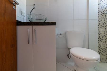 Casa para alugar com 120m², 2 quartos e 3 vagas Casa para alugar com 120m², 2 quartos e 3 vagasBanheiro Suíte