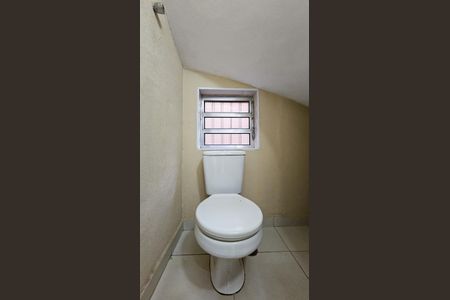 Casa à venda com 130m², 4 quartos e 2 vagasLavabo