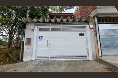 Casa à venda com 130m², 4 quartos e 2 vagasFachada.