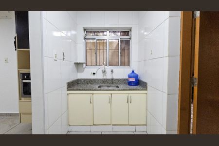 Casa à venda com 130m², 4 quartos e 2 vagasCozinha