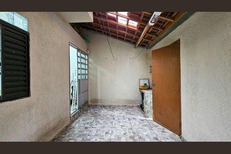 Casa à venda com 130m², 4 quartos e 2 vagasÁrea de Serviço