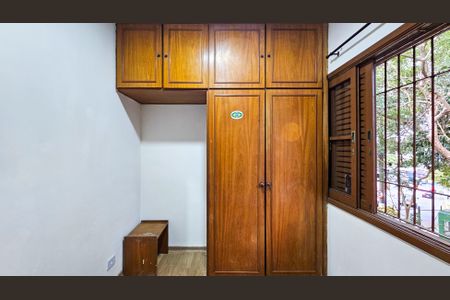 Casa à venda com 130m², 4 quartos e 2 vagasQuarto 3