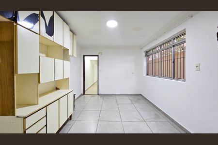 Casa à venda com 130m², 4 quartos e 2 vagasCozinha