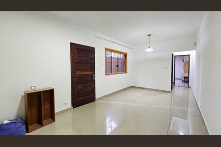 Casa à venda com 130m², 4 quartos e 2 vagasSala
