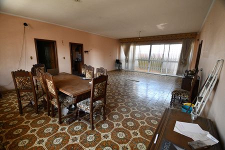 Casa à venda com 1570m², 7 quartos e 6 vagasSala 4